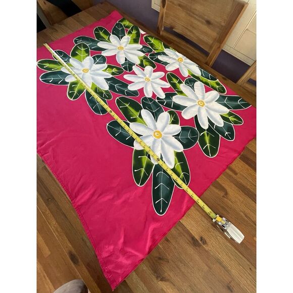 Tahiti Scarf Swimsuit Wrap 100% Rayon Hot Pink W/ White Flowers 44"‎ X 68" - Picture 12 of 13